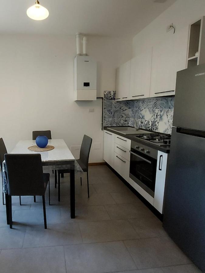 La Casa Di Erika - Pesaro Centro-Mare Apartment Luaran gambar